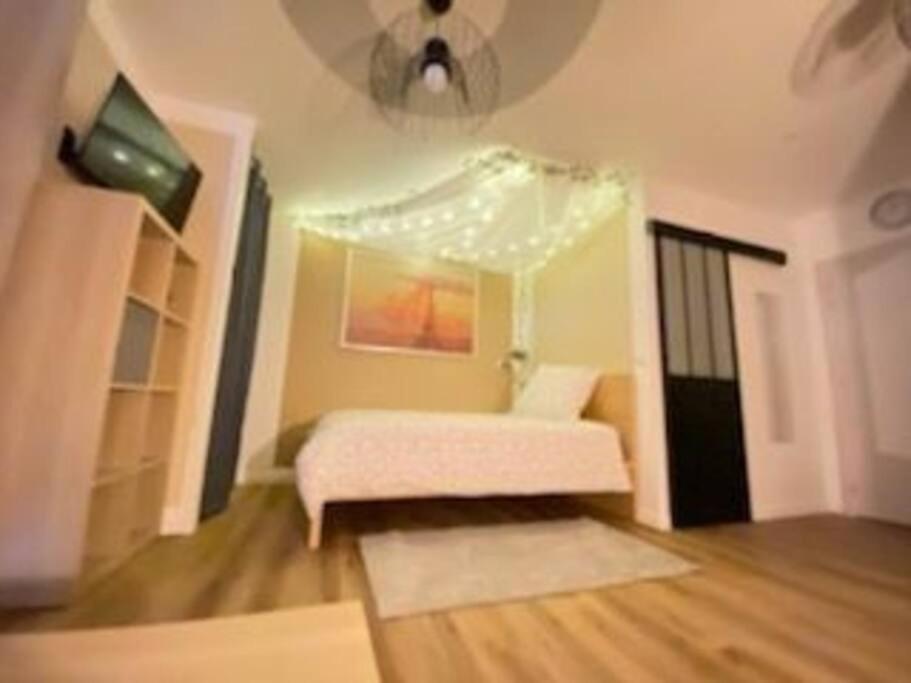 La Grelauderie 5 *